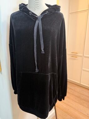 Zara Velour black hoodie
